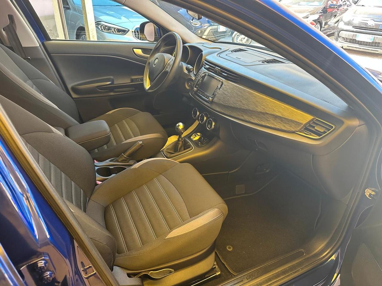 Alfa Romeo Giulietta 1.6cc diesel 12 mesi garanzia-2019
