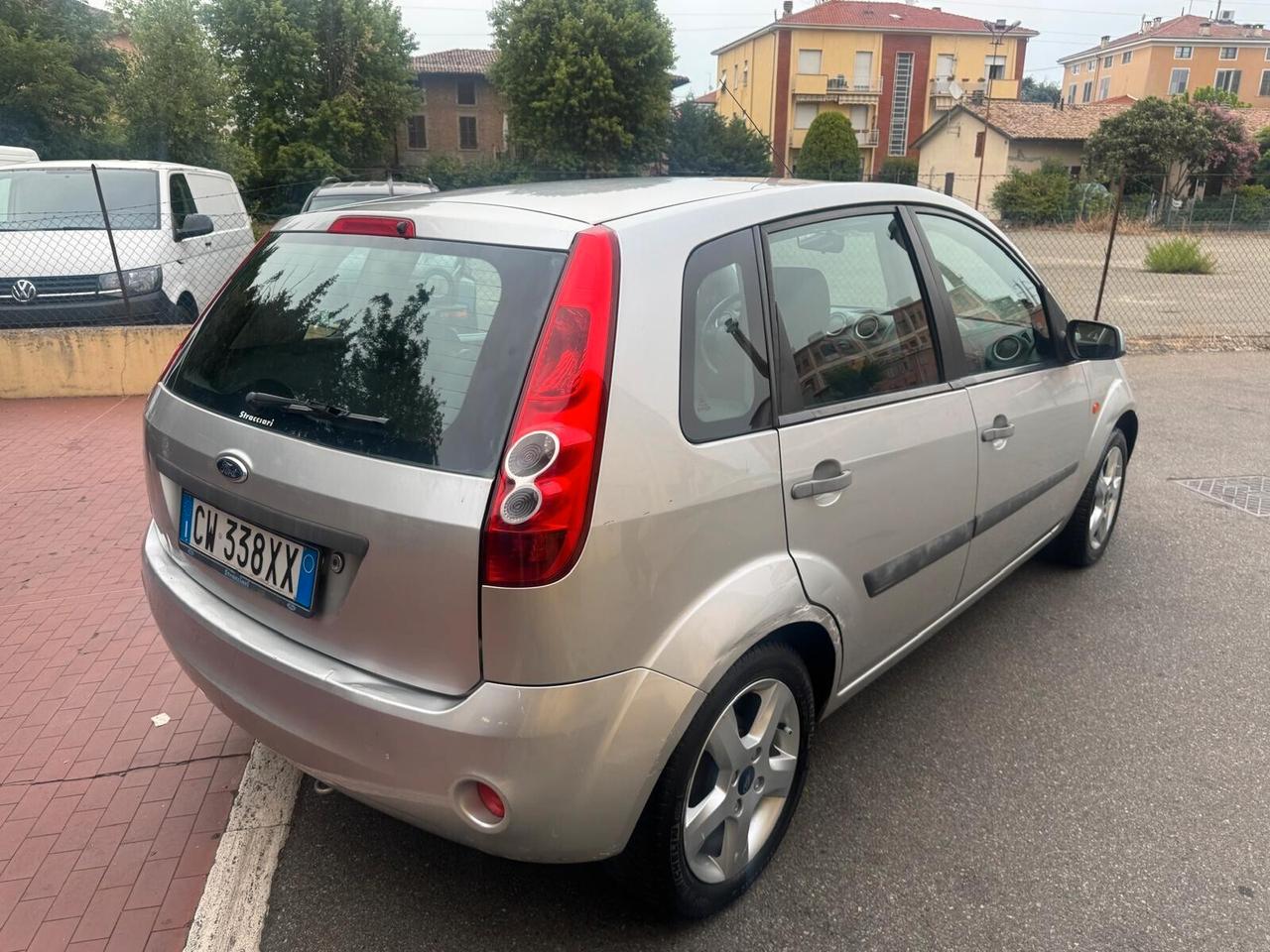 Ford Fiesta Anno 2006 1.2 Benzina 75CV CINGHIA FATTA