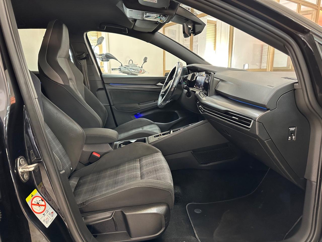 Volkswagen Golf 2.0 TDI DSG GTD