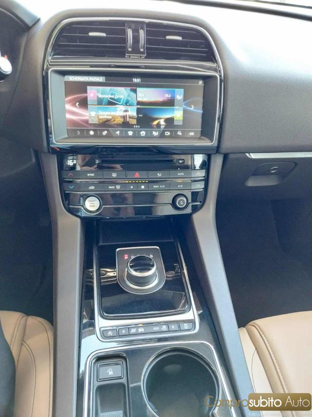 JAGUAR F-Pace 2.0 D 180 CV aut. Prestige