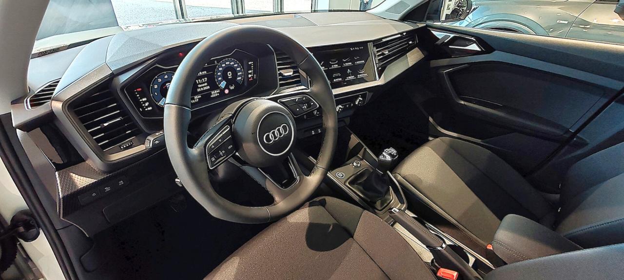 Audi A1 allstreet 30 TFSI Identity Contrast