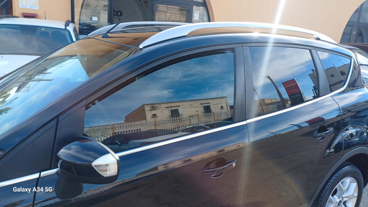 Ford Kuga 2.0 TDCi 136 CV 2WD Titanium DPF