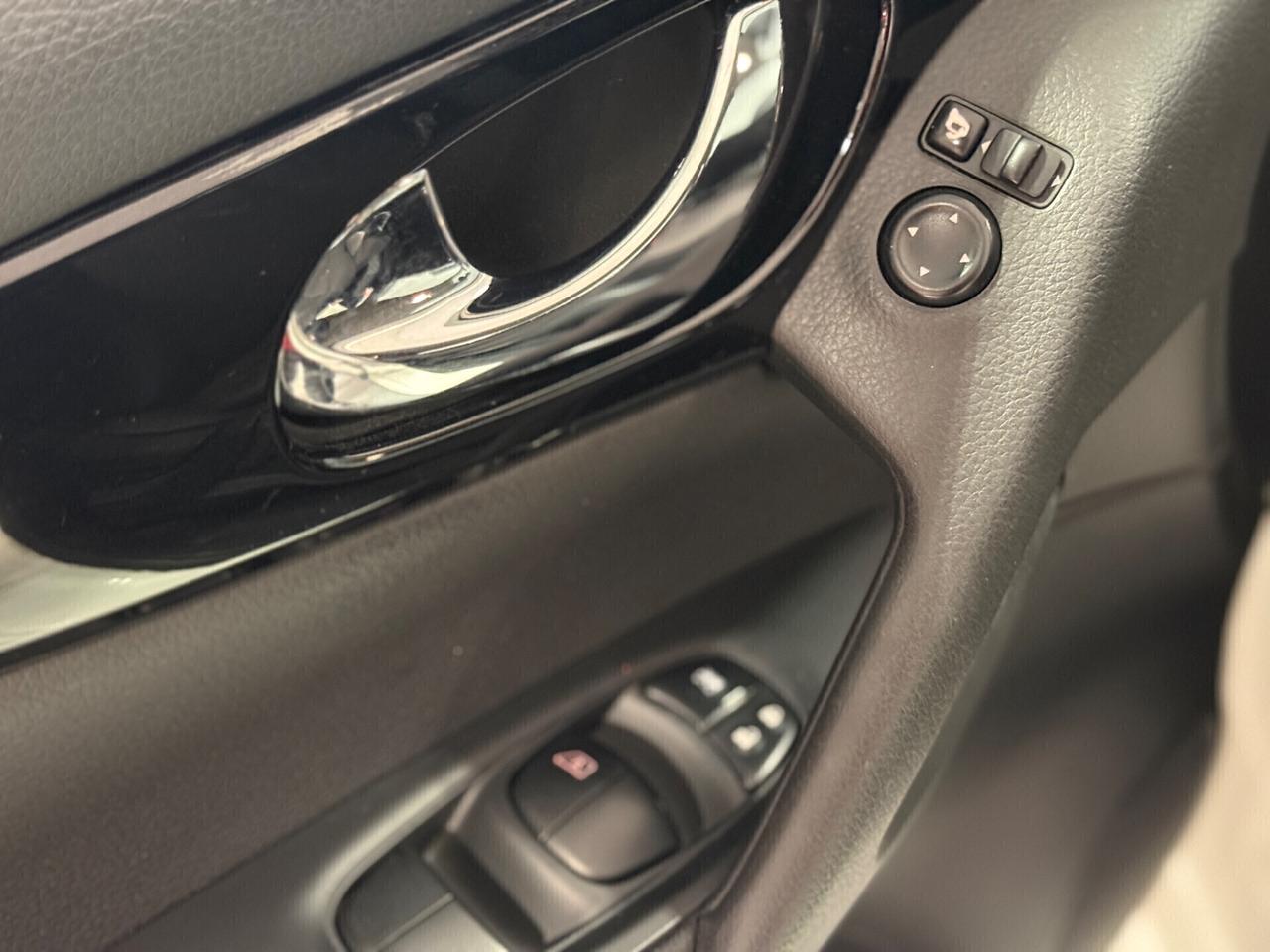 Nissan Qashqai 1.5 dCi Unico Proprietario !