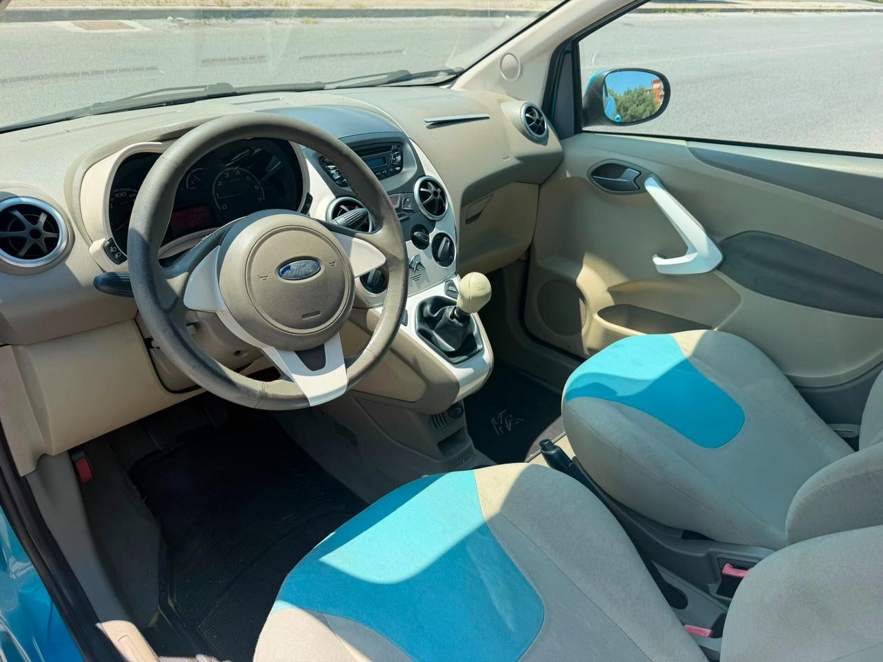 Ford Ka 1.3 TDCi 75CV Titanium