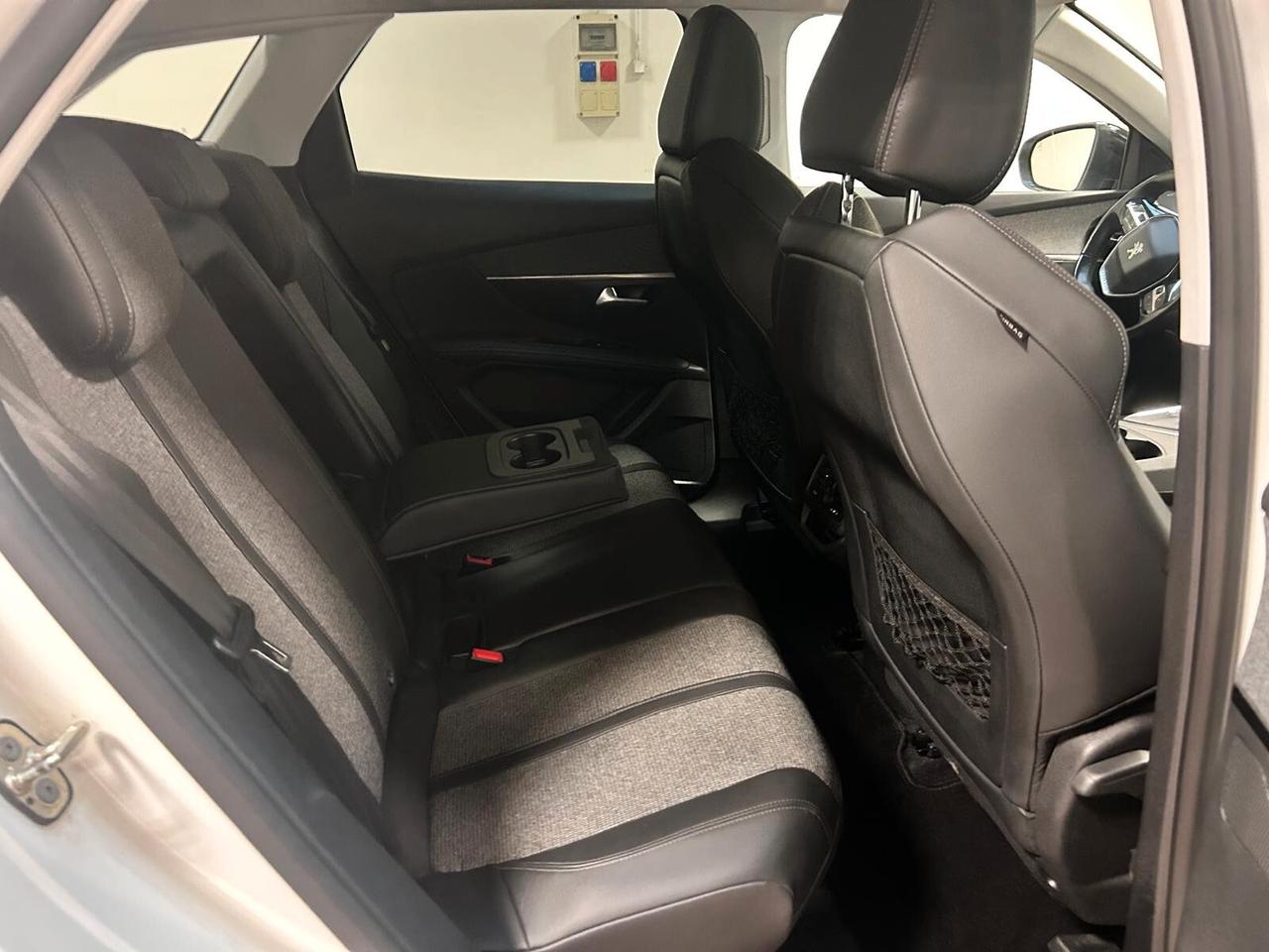 Peugeot 3008 PureTech Turbo 130 S&S Allure