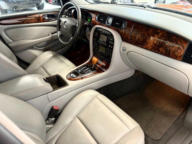 JAGUAR XJ6 ? 3.0 V6 cat ISCRITTA ASI