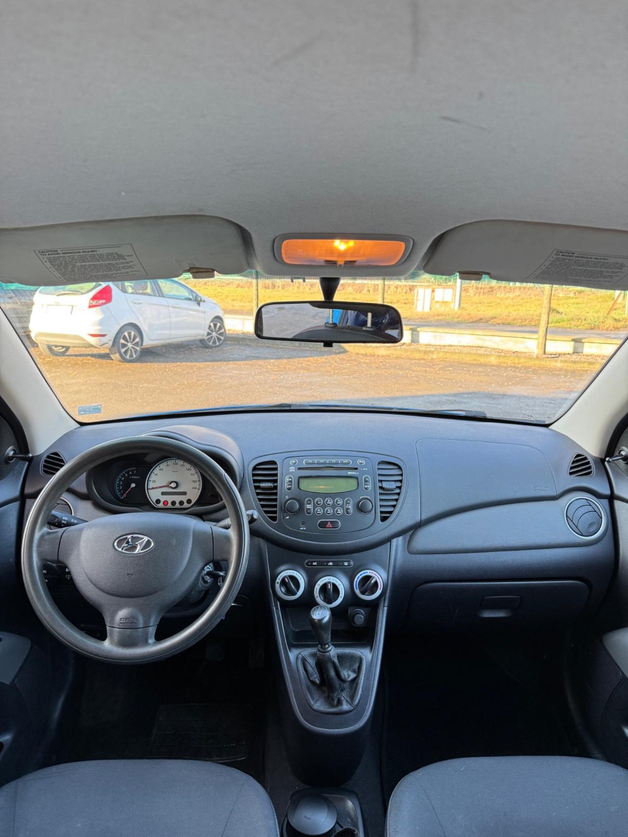 Hyundai i10 1.1 benzina/GPL si neopatentati