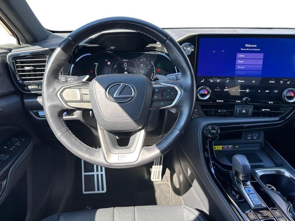 Lexus NX 450h+ 2.5 plug-in F-Sport 4wd e-cvt