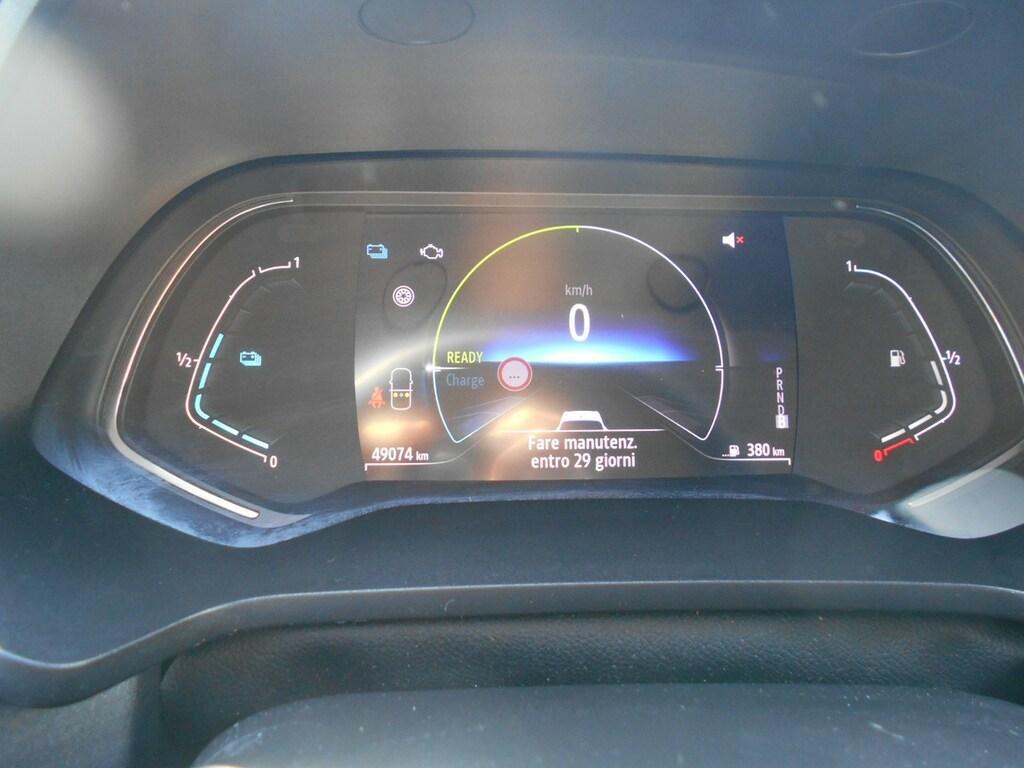 Renault Captur 1.6 E-TECH Hybrid Techno Fast Track Auto