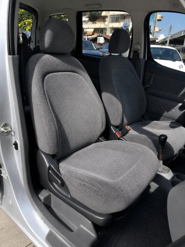 TOYOTA Yaris Verso 1.3i 16V Ok Neopatentati