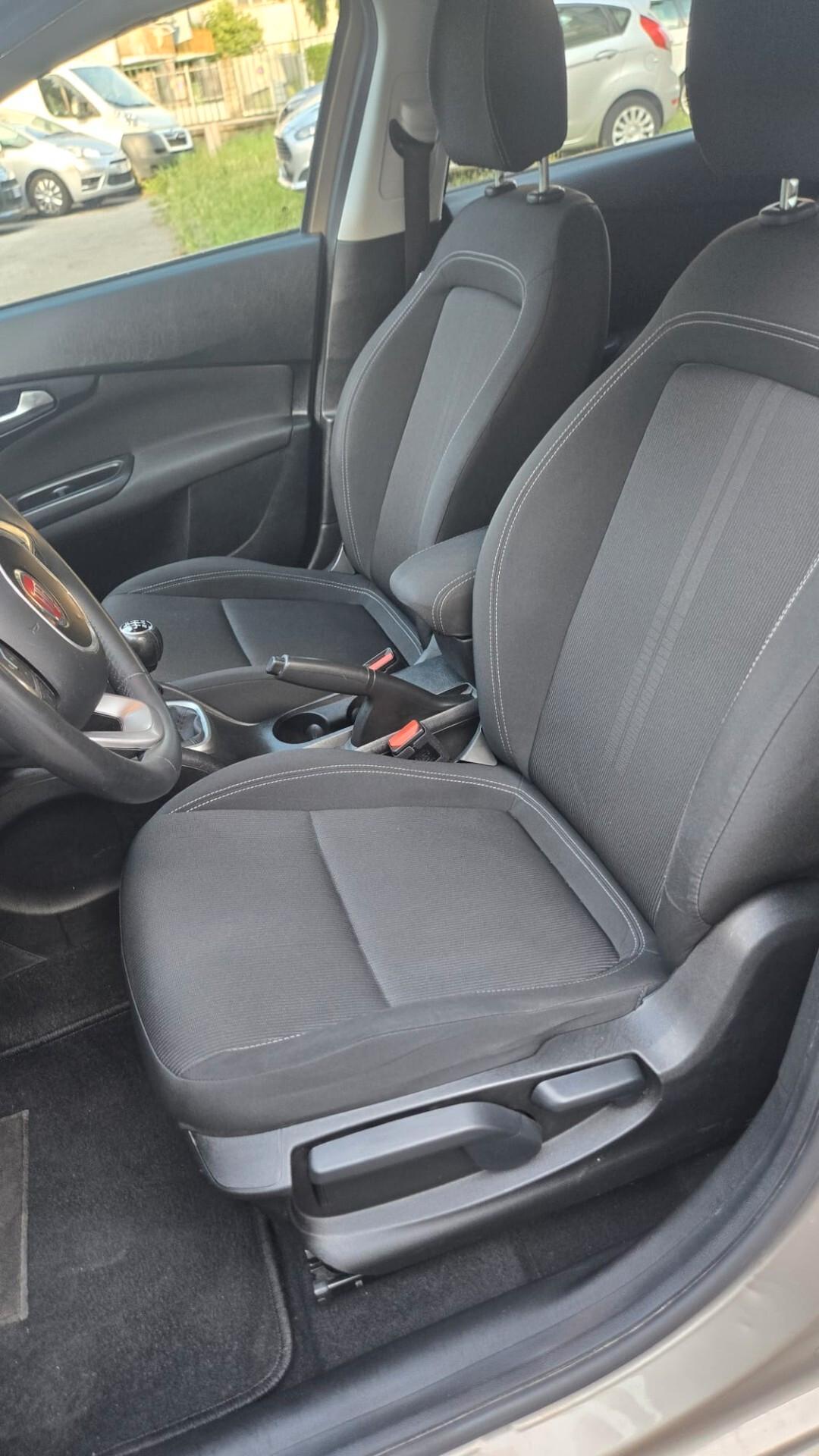 Fiat Tipo 1.6 Mjt S&S SW Lounge