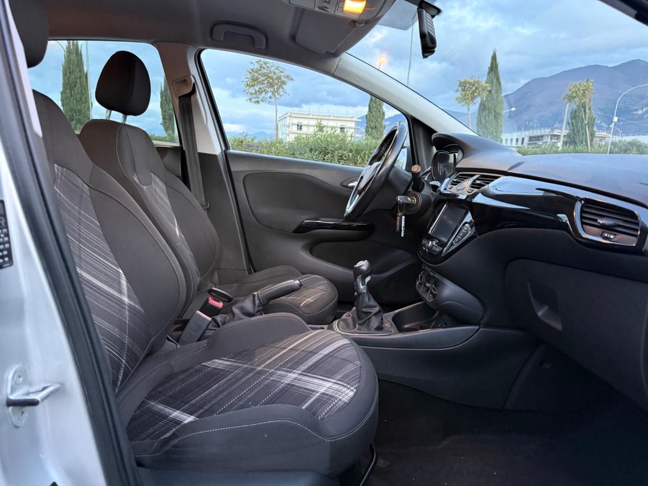 Opel Corsa 1.4 Benz- GPL Di serie GARANTITA