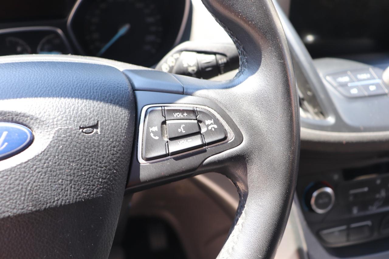 Ford Kuga 2.0 TDCI 120 CV S&S 2WD Powershift Business