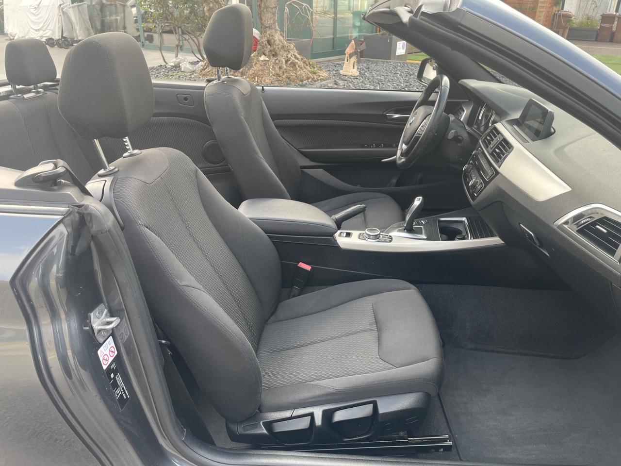 Bmw 220 220i Cabrio*Automatik*Navi*Tutti Taglindi BMW*