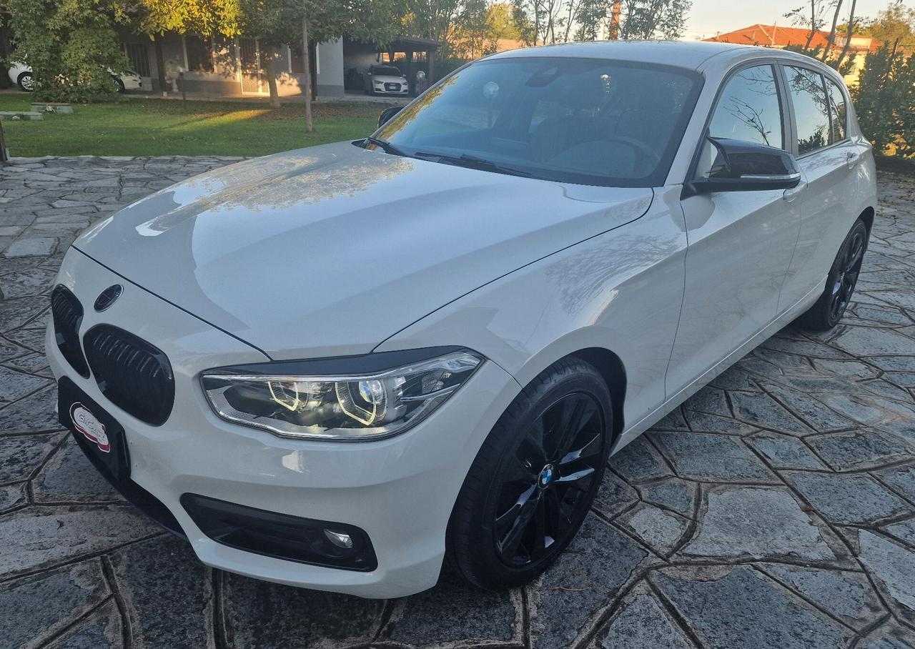 Bmw 118 118i auto 5p. Urban 136cv