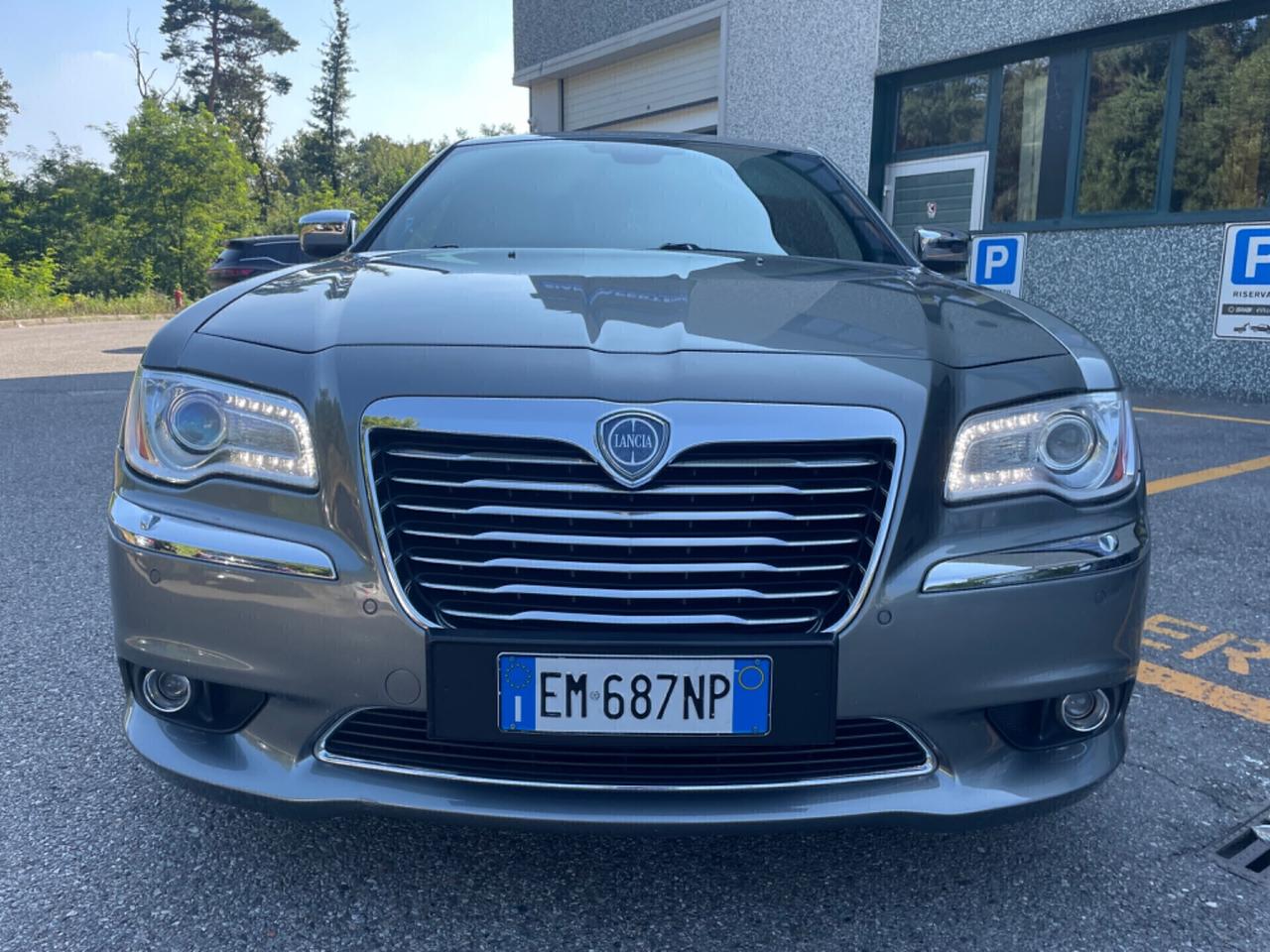 Lancia Thema 3.0 V6 Multijet II 239 CV*Pelle*Navi*Automatik