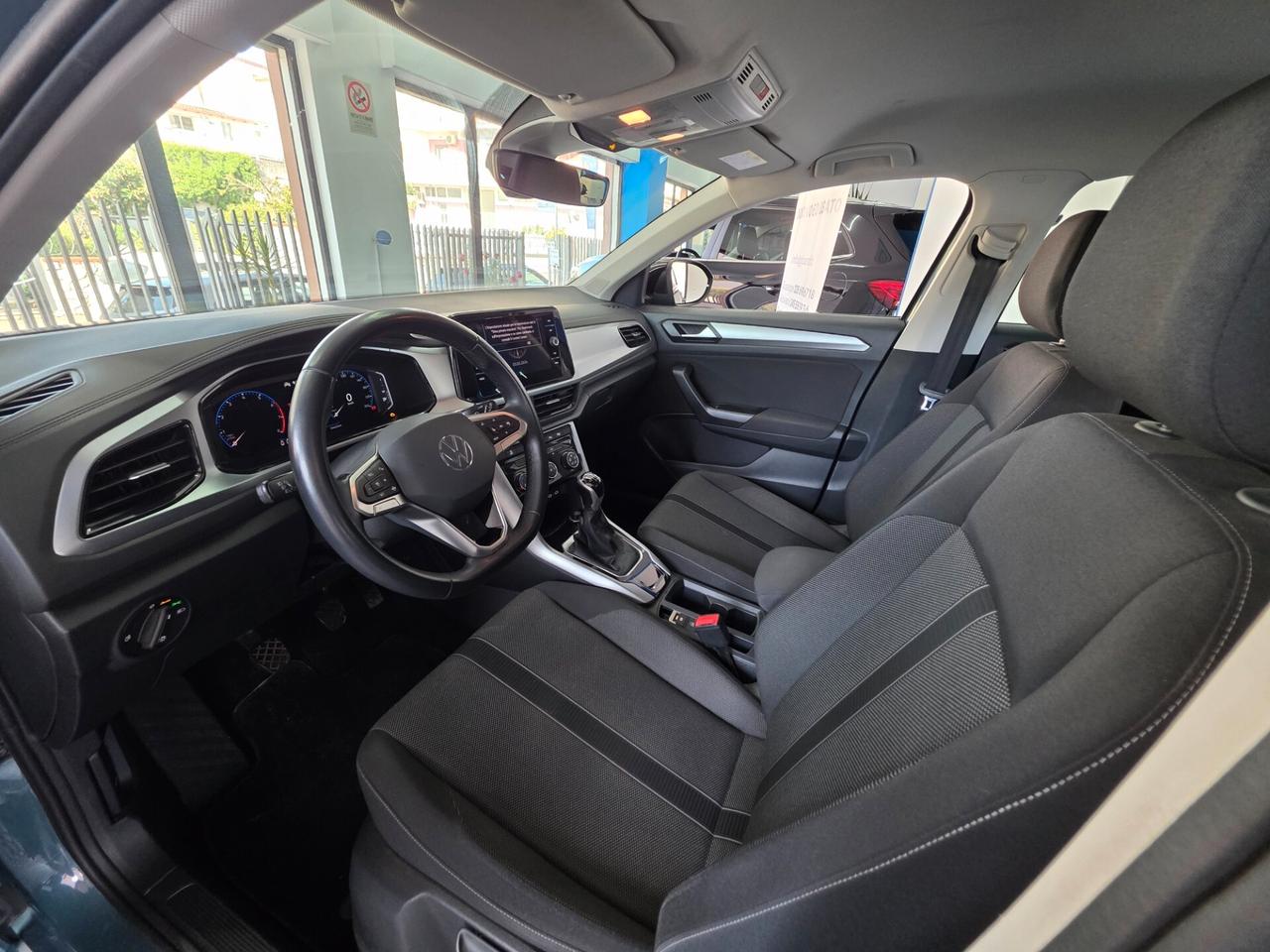 Volkswagen T-Roc 1.0TSI 2022 73000KM UNICOPROPRIETARIO