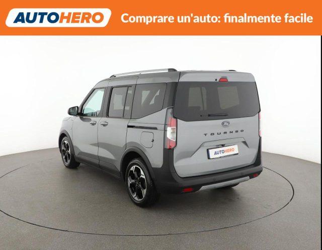 FORD Tourneo Courier 1.0 EcoBoost Titanium