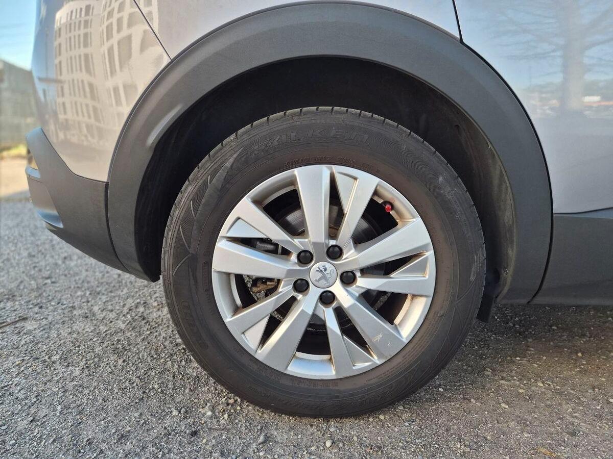 Peugeot 3008 1.5 bluehdi Business s&s 130cv