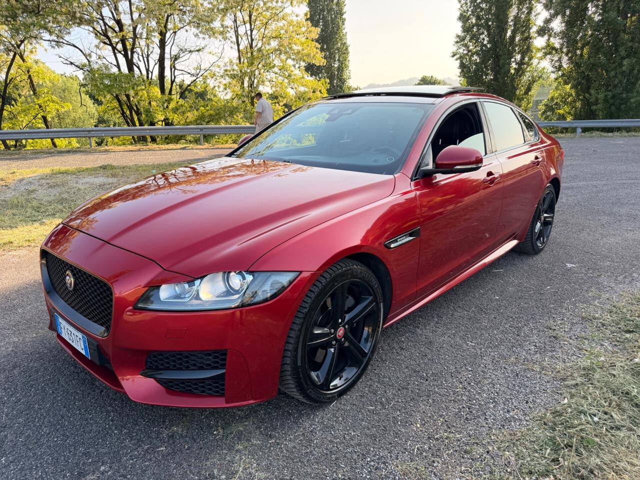 Jaguar XF 2.0D 240 CV AWD R-Sport full pelle tetto EXPORT