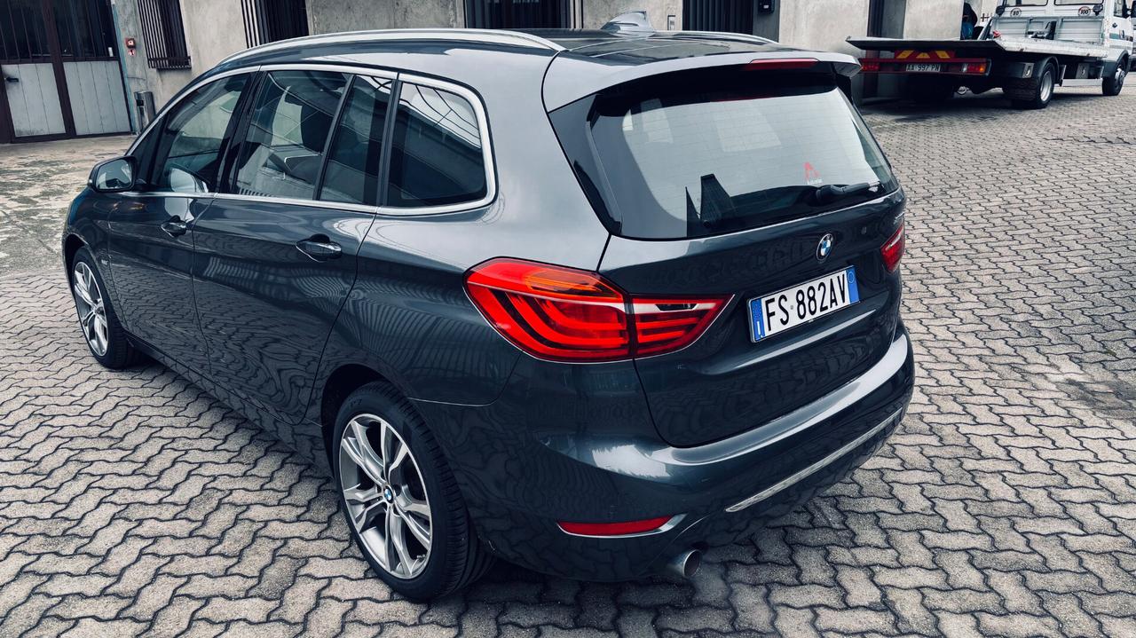 Bmw 2er Active Tourer 218d Luxury