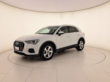 Audi Q3 35 2.0 tdi business advanced s-tronic