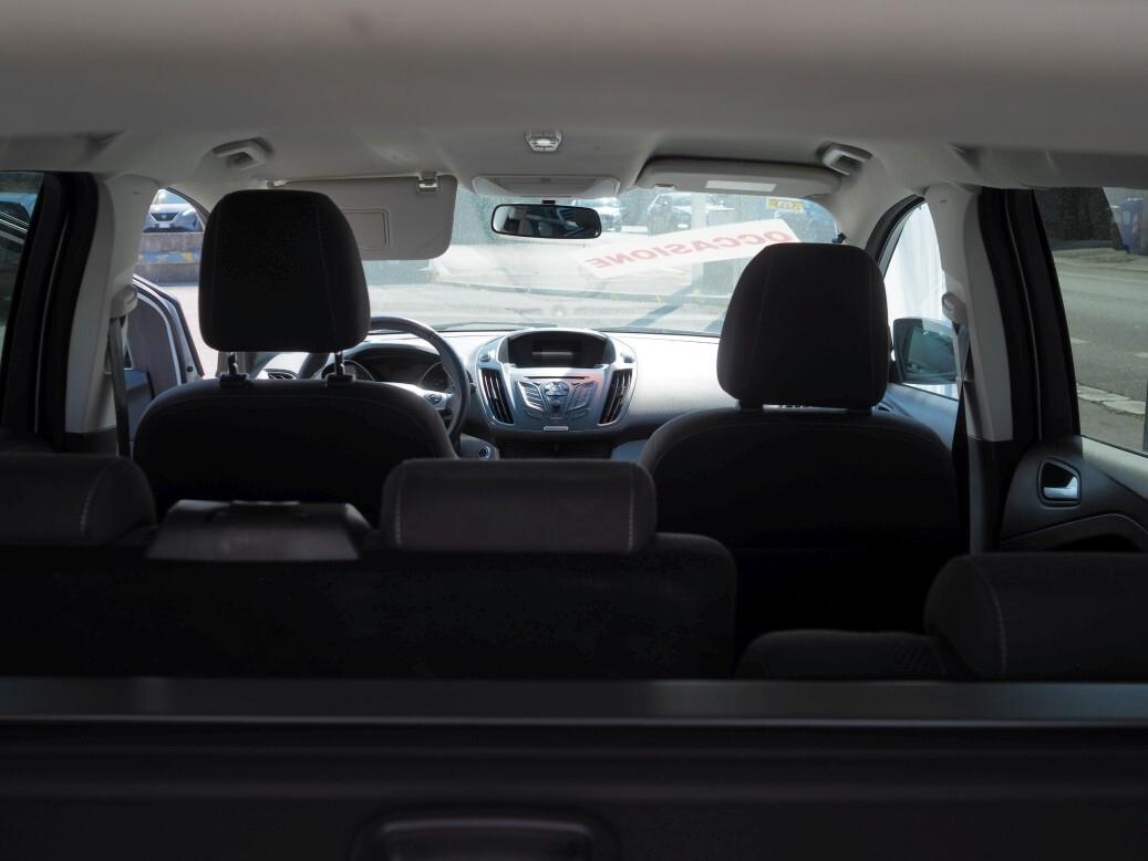 Ford Kuga 2.0 TDCI 120 CV Titanium