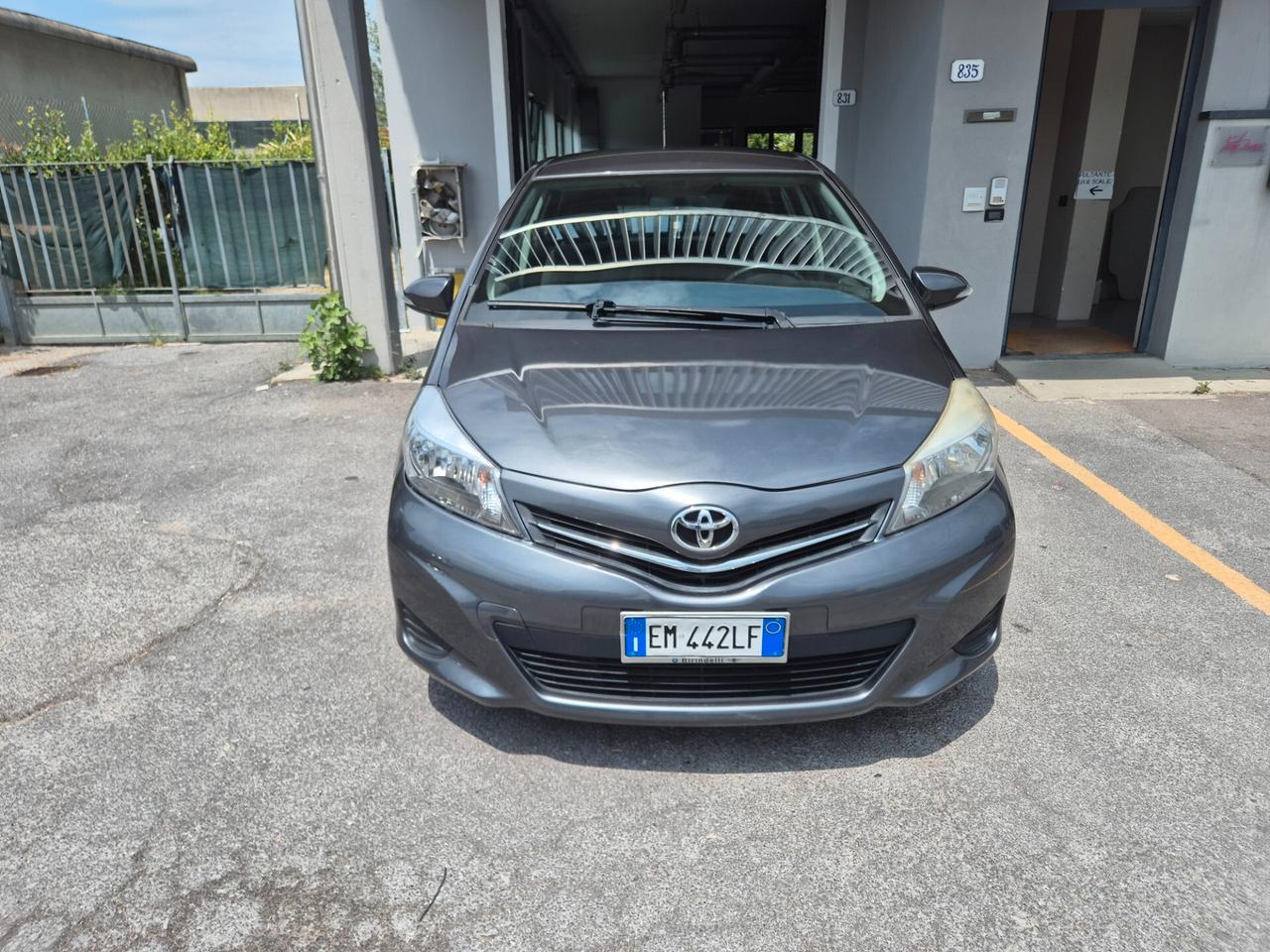 Toyota Yaris 1.0 5 porte Lounge BELLISSIMA