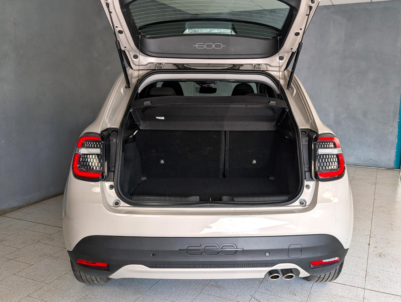 Fiat 600 1.2 Hybrid 145cv Automatic Pop