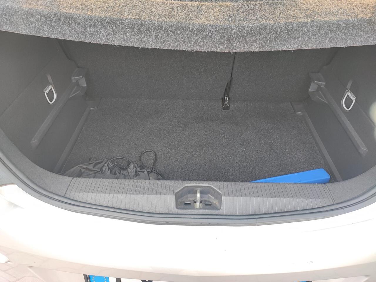 Opel Corsa 1.2 5 porte catena distribuzione nuova