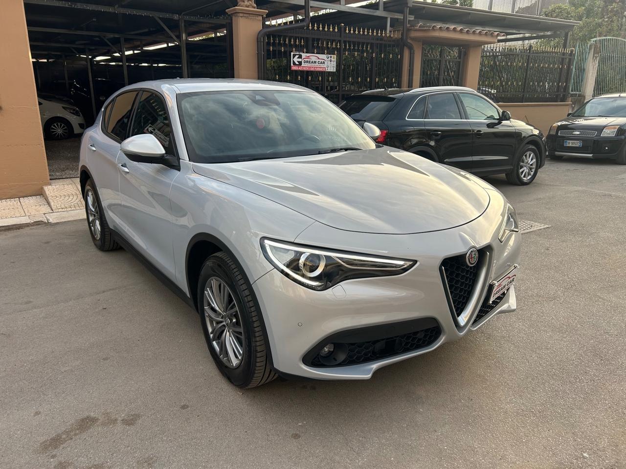 Alfa Romeo Stelvio 2.2 Turbodiesel 190 CV AT8 Q4 Executive