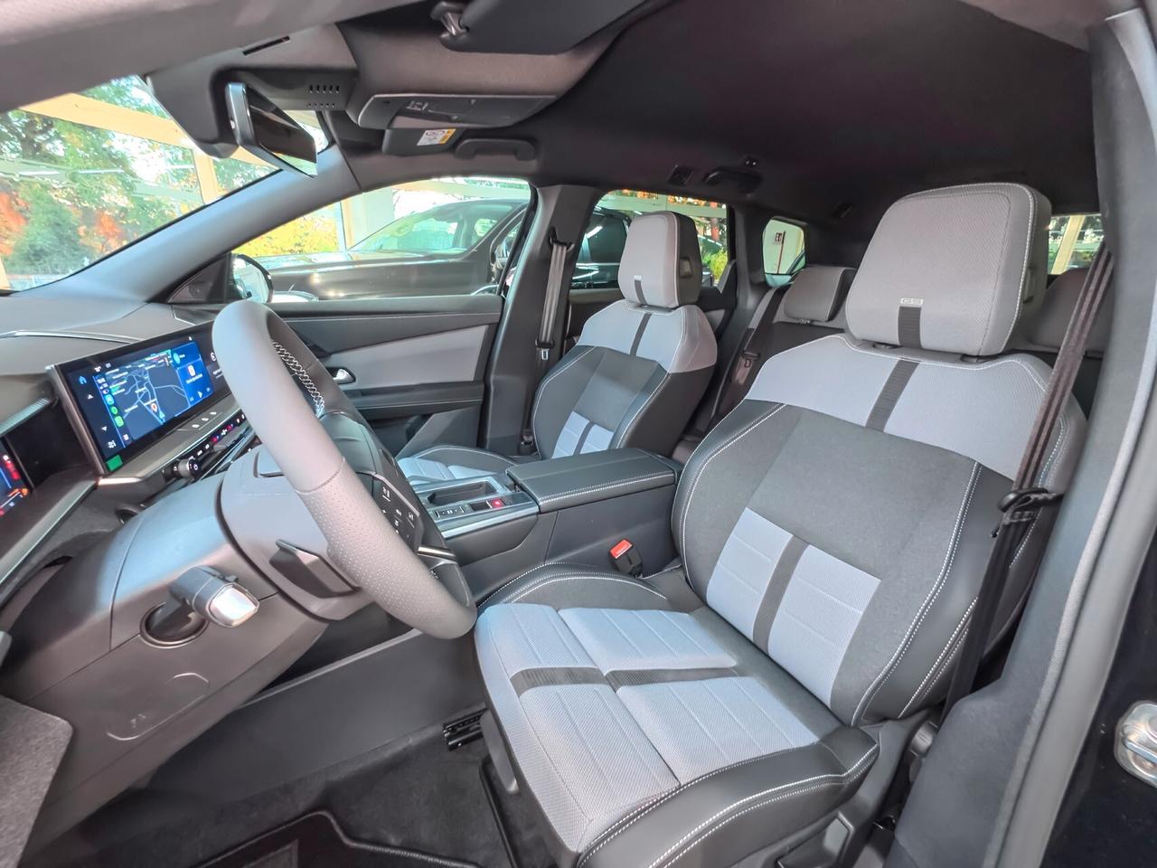 Opel Grandland 1.2 Hybrid aut. GS km zero