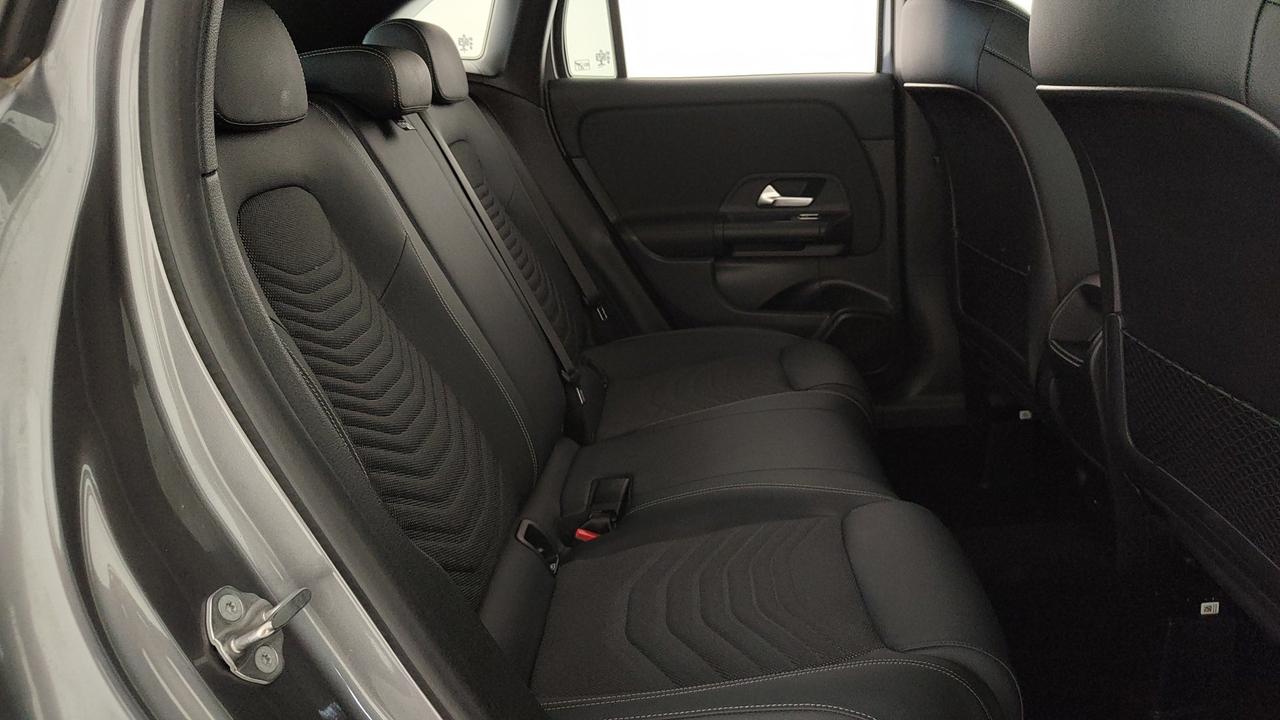 Mercedes-Benz GLA-H247 2020 - GLA 180 d Executive auto