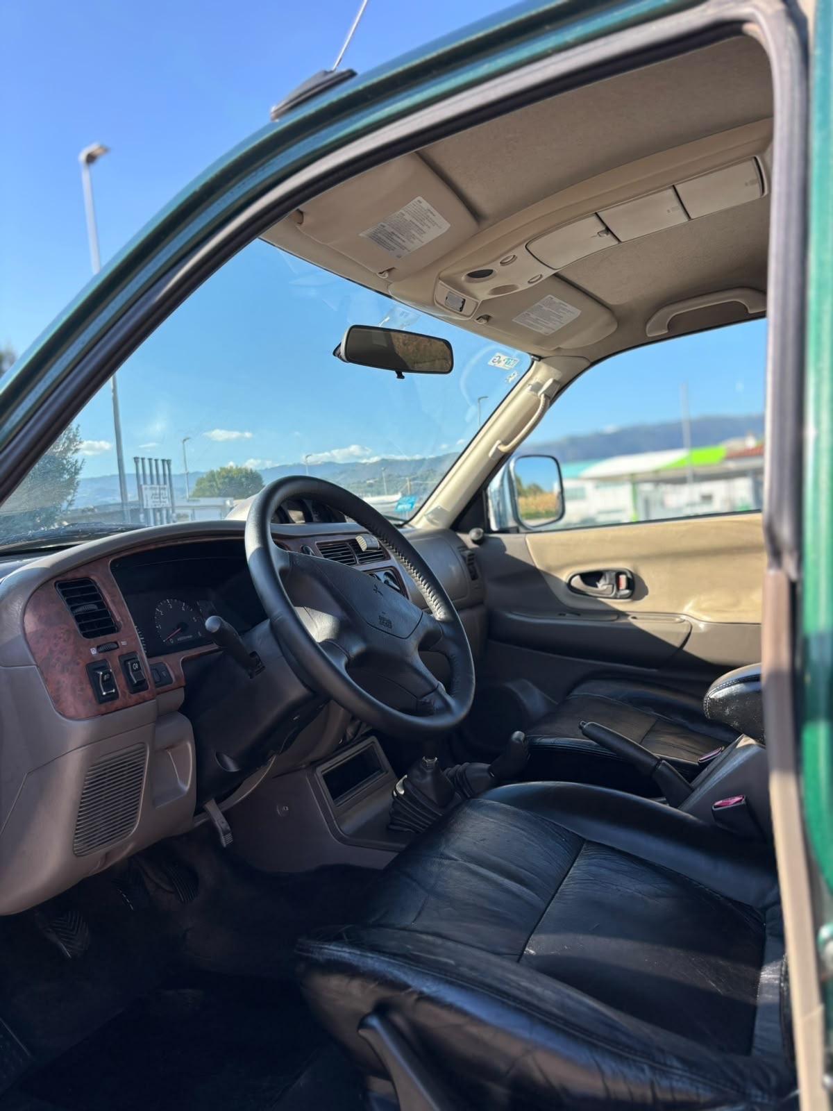 Mitsubishi Pajero Sport 2.5 TDI GLS