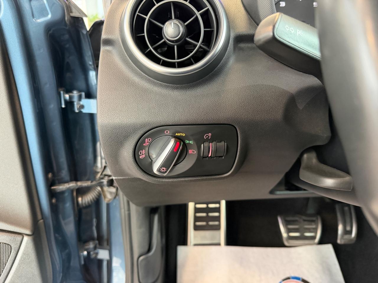 Audi A1 SPB 1.0 TFSI ultra S tronic Admired