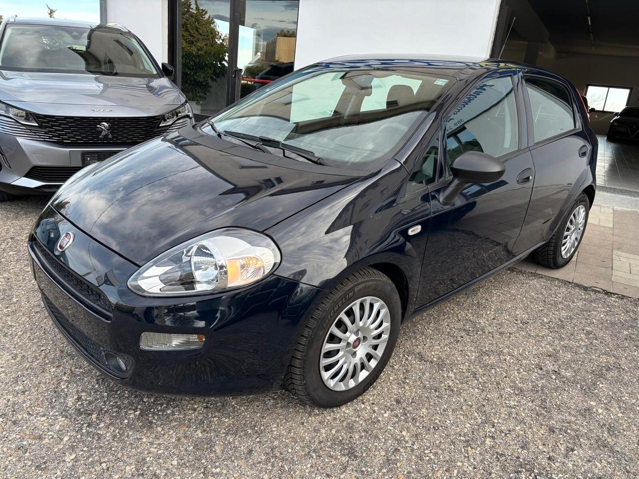 Fiat Punto 1.3 MJT II S&S 95 CV 5 porte Street