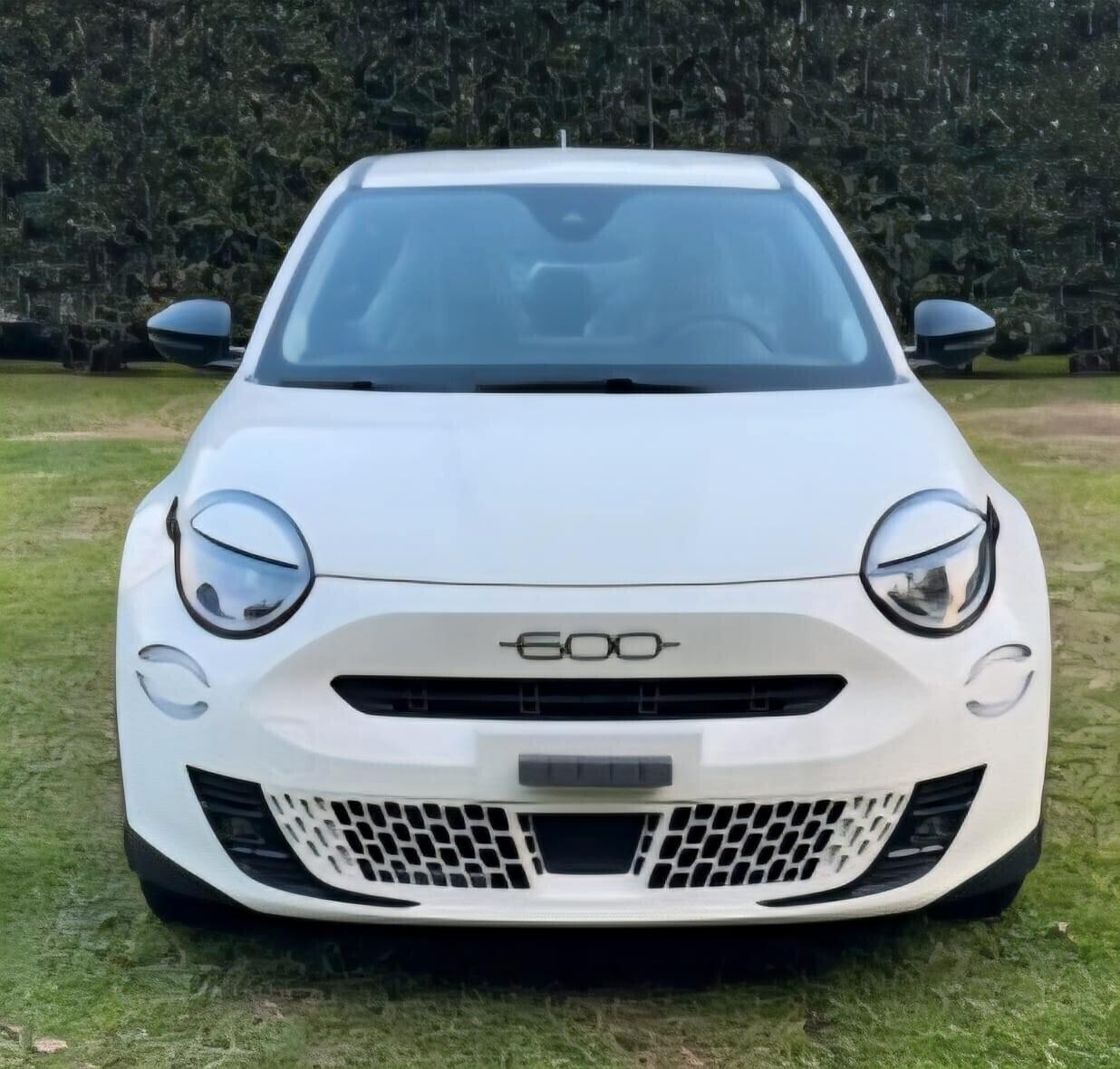 Fiat 600 1.2 145cv Hybrid Icon