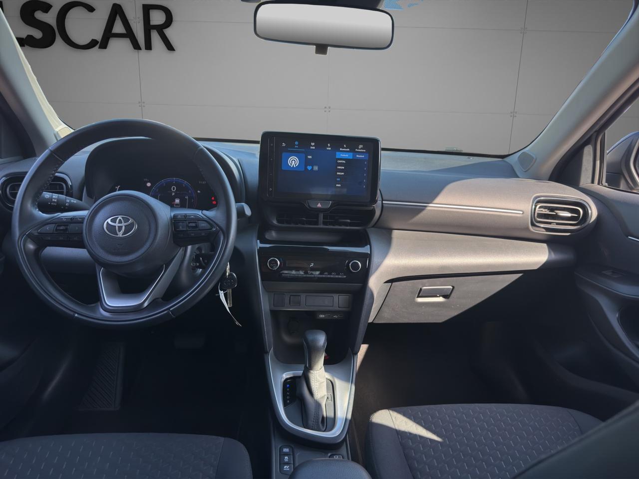 Toyota Yaris Cross 1.5h fwd 116cv - Unipro - Promo finanziamento - Cerchi in lega - Schermo - Retrocamera