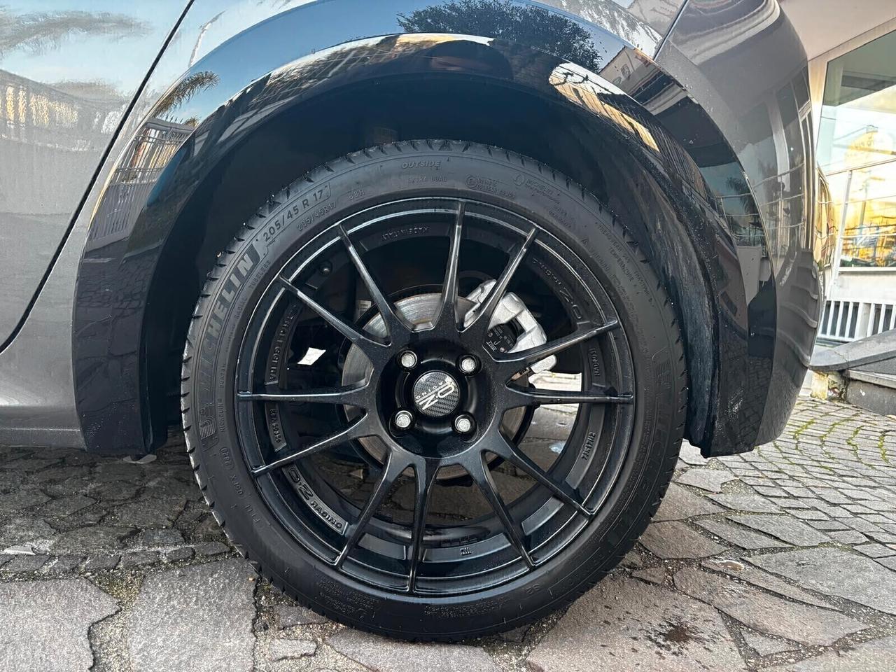 Peugeot 208 PureTech 100 Stop&Start 5 porte GT Line