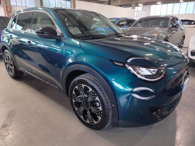 FIAT 600 Hybrid 100 CV DCT MHEV La Prima