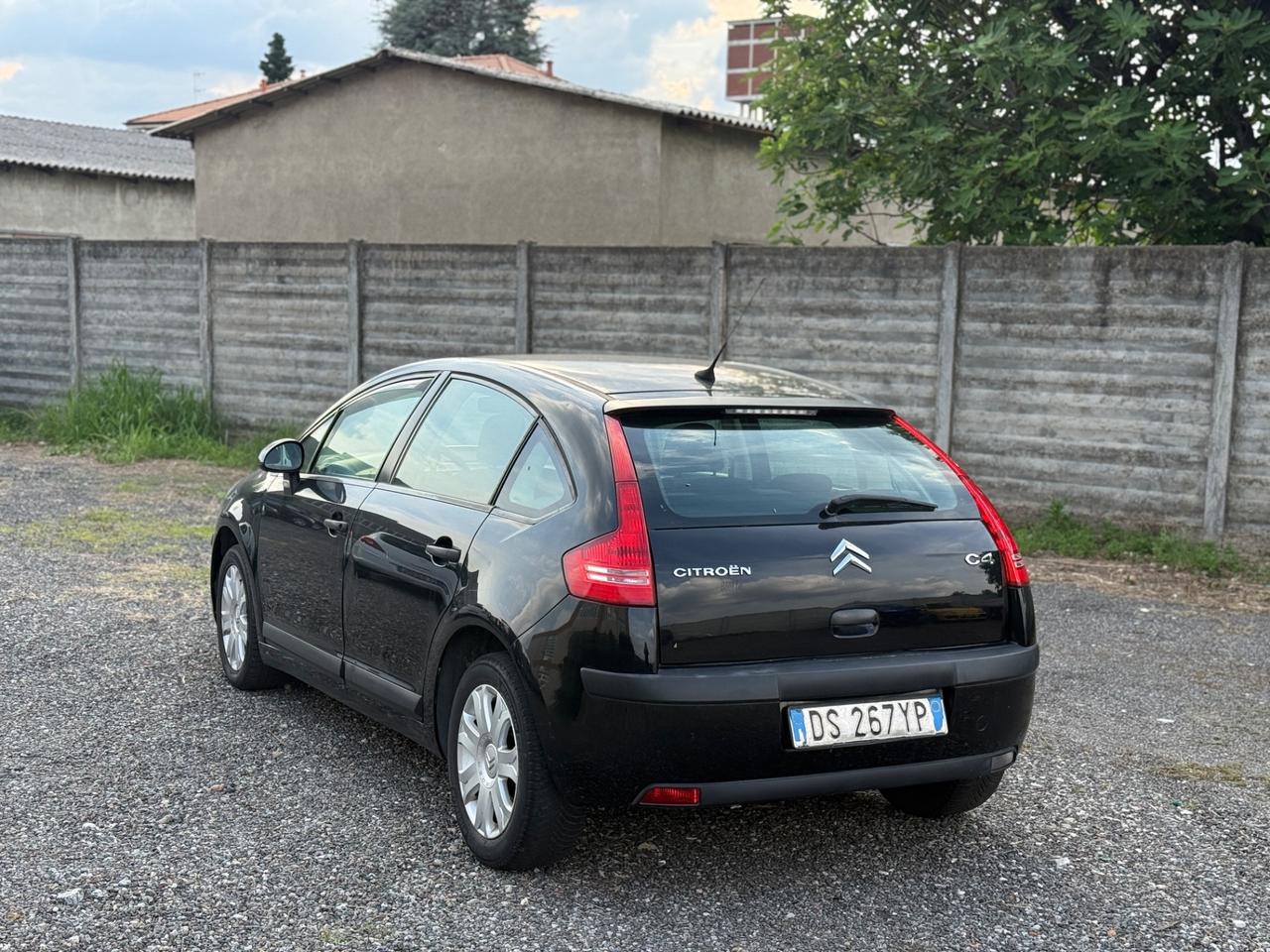 Citroen C4 1.4 16V