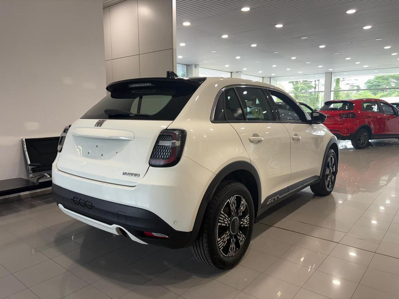 Fiat 600 1.2 hybrid 110cv auto