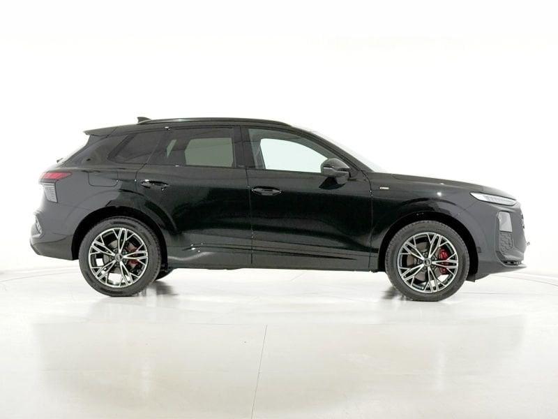 Audi Q3 TDI 110 kW S tronic S Line Edition ** TETTO APRIBILE **