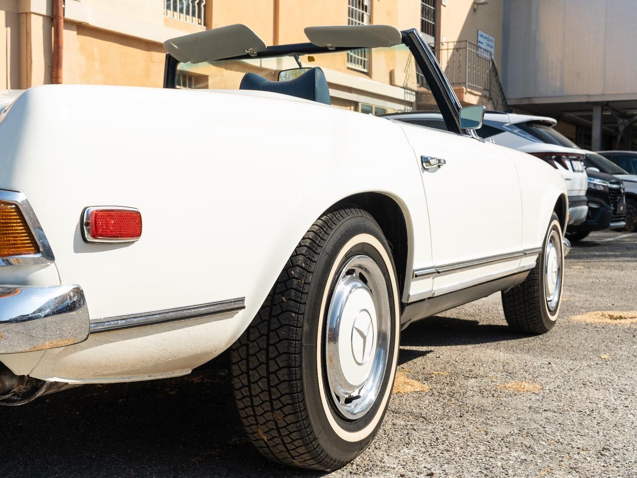 Mercedes-Benz SL 280 PAGODINO
