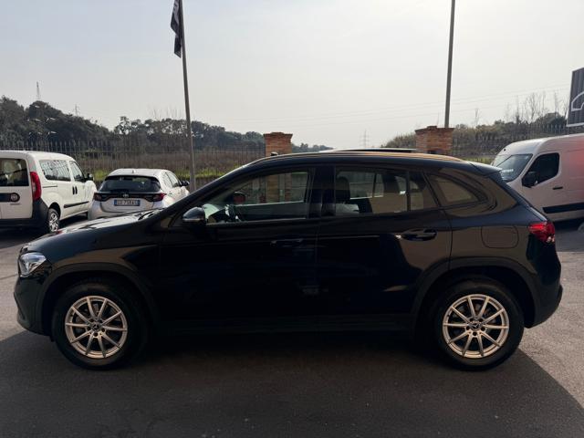 MERCEDES-BENZ GLA 180 d Automatic Business Extra (TETTO)