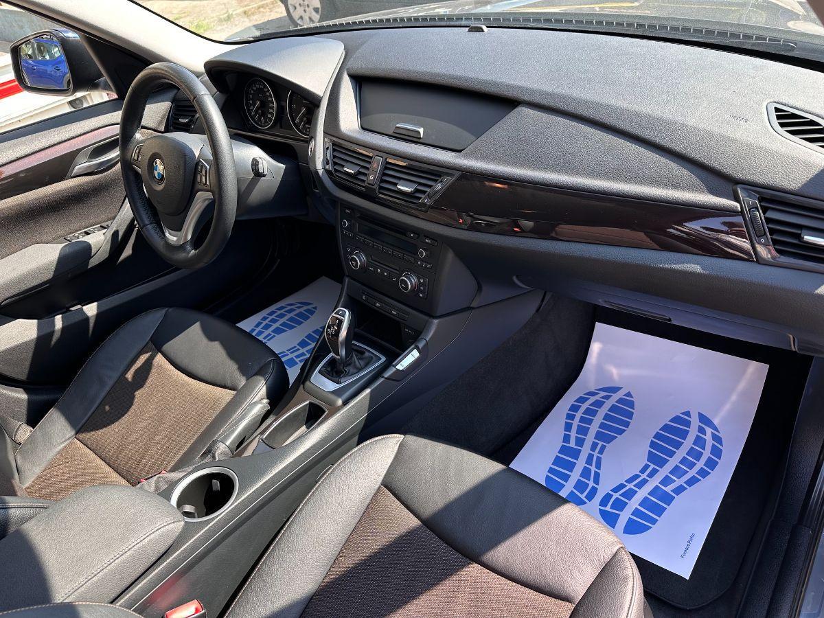 BMW - X1 - sDrive18d X Line