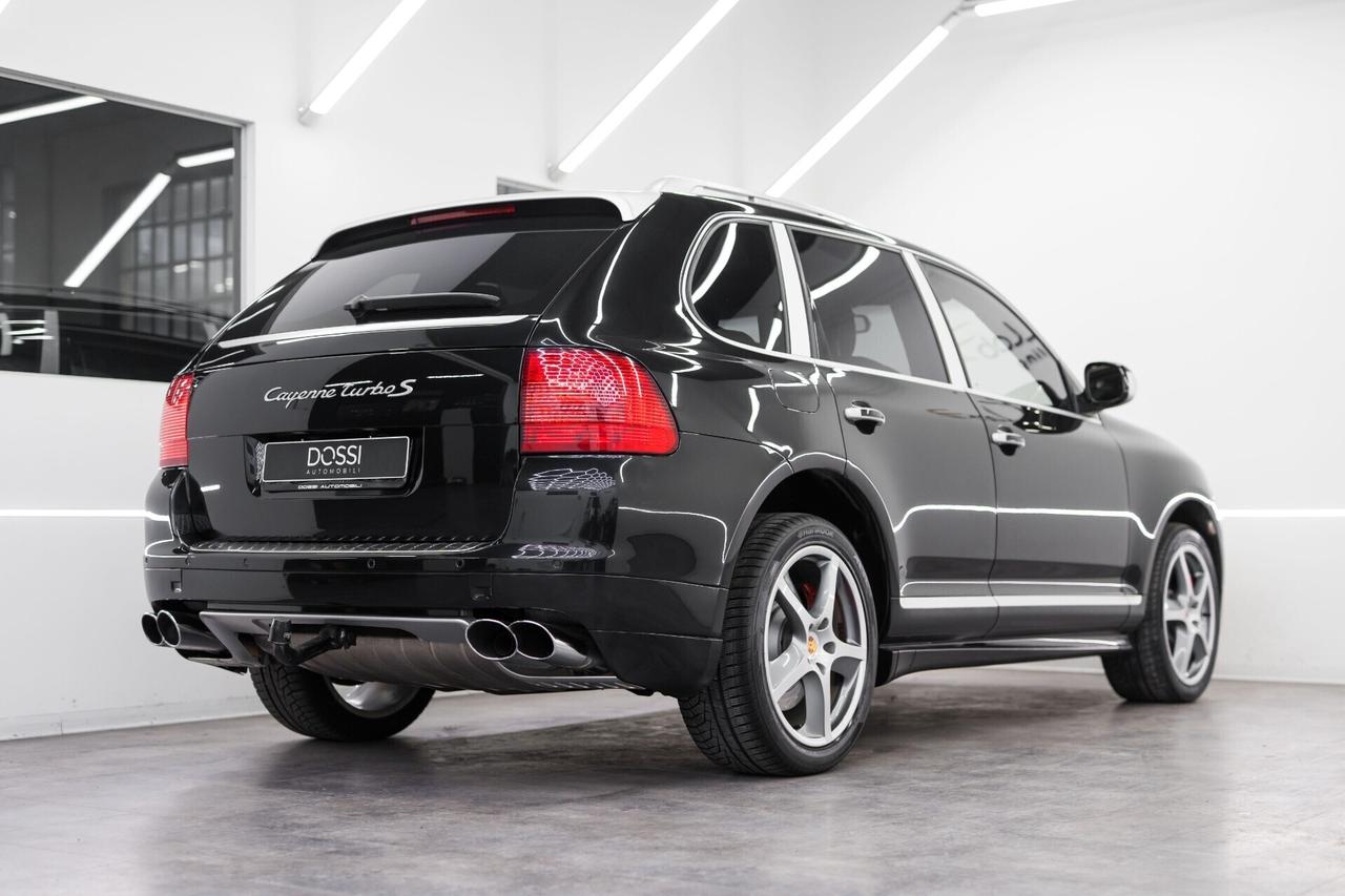 Porsche Cayenne 4.5 cat Turbo ASI