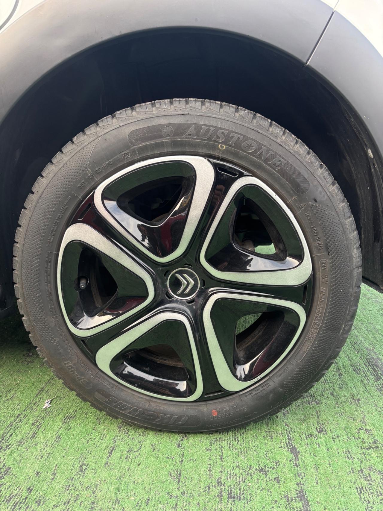 Citroen C3 BlueHDi 100 S&S Shine Pack