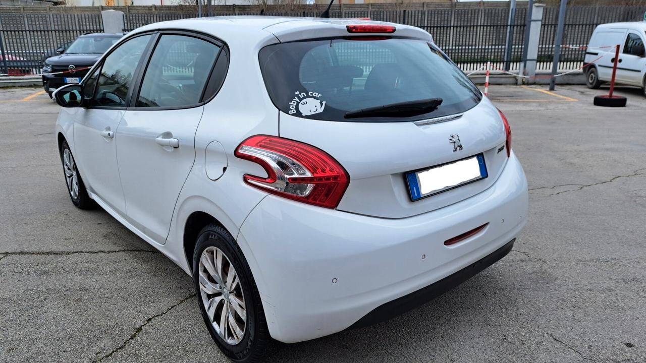 Peugeot 208 1.4 VTi 95 CV 5p. GPL Allure