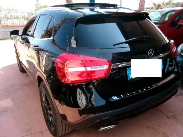 Mercedes-benz GLA 200 d Automatic 4Matic Enduro Activity